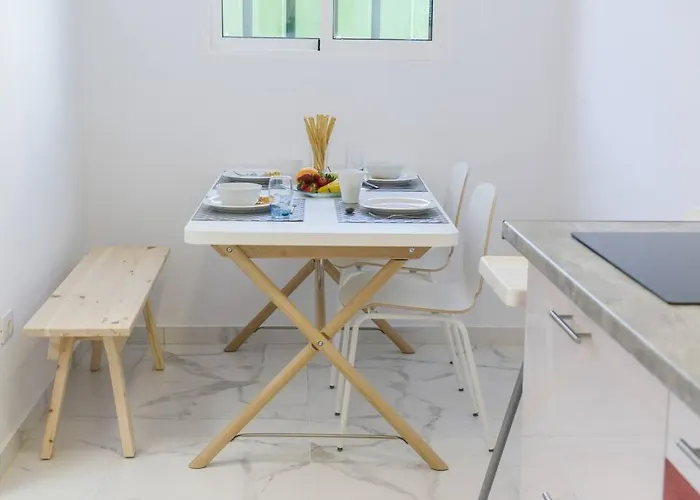 Family Playa Del Ingles By Canary Vacation * Maspalomas (Gran Canaria)